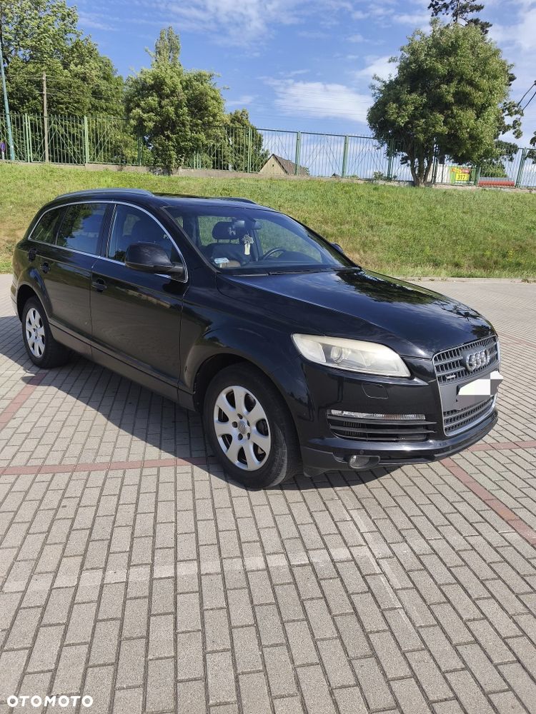 Audi Q7 - 2