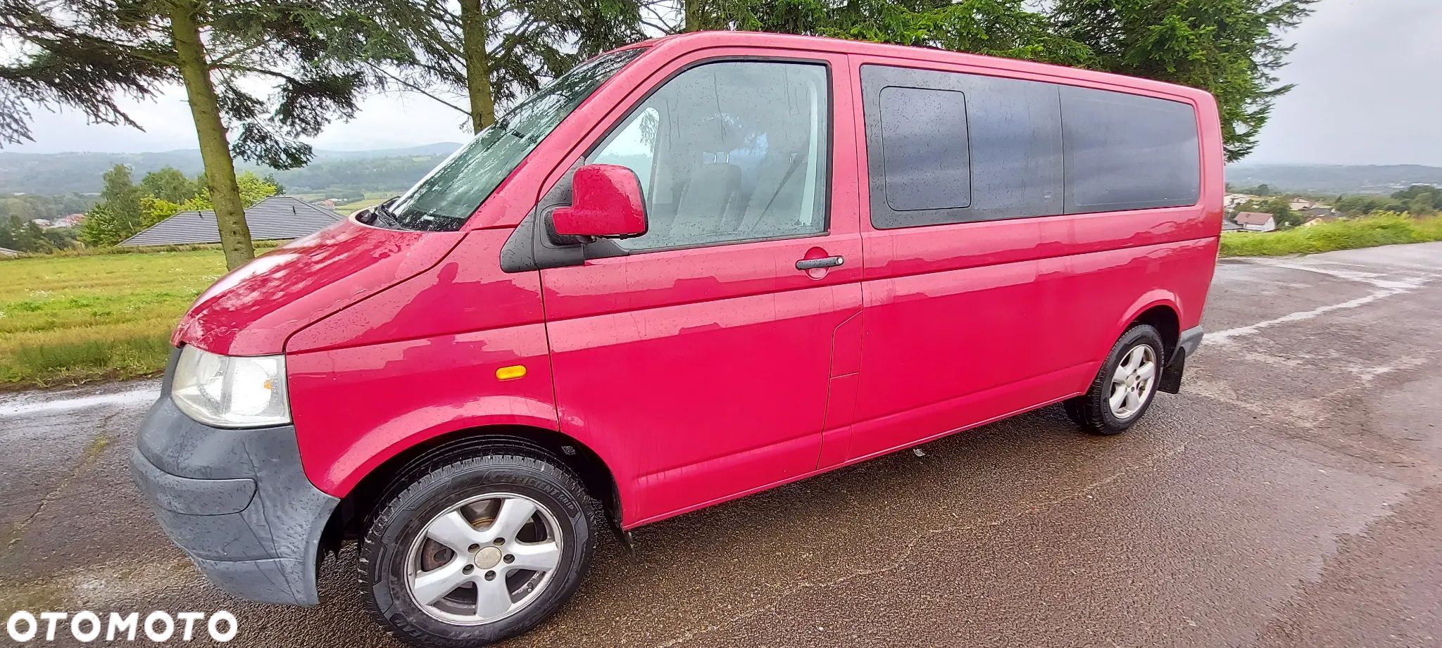 Volkswagen Transporter - 1