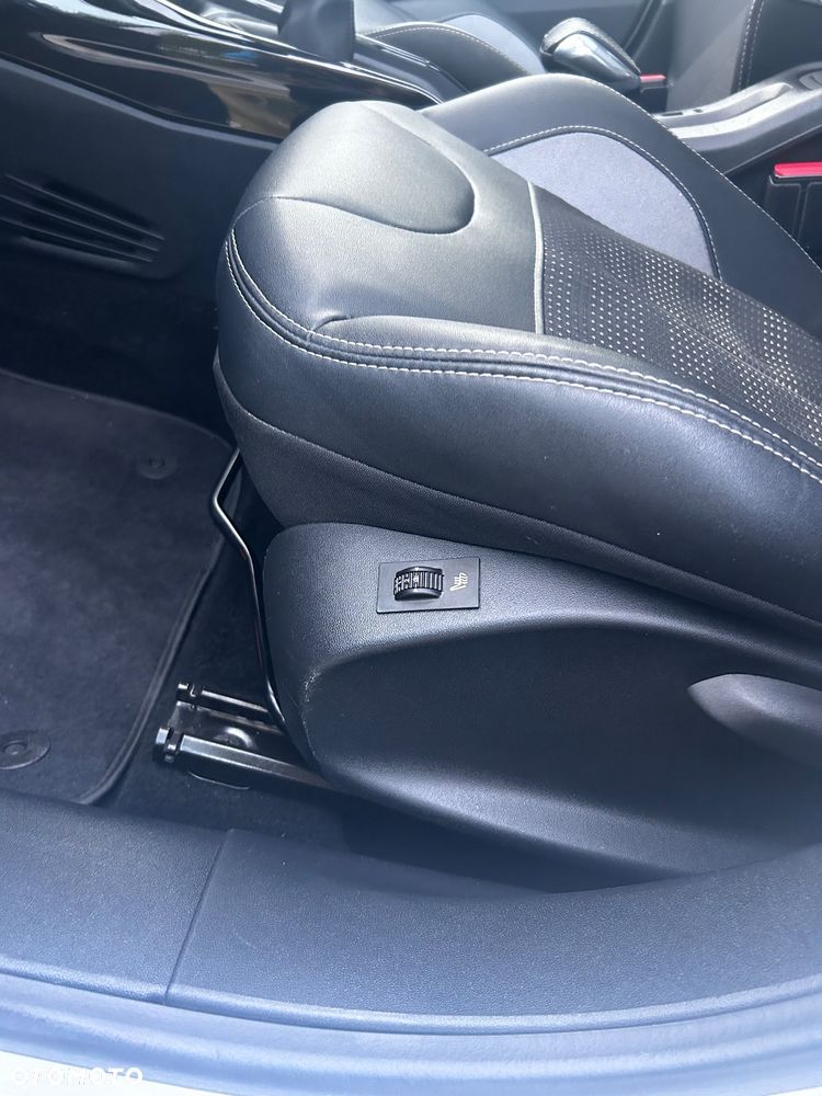 Peugeot 2008 Blue-HDi FAP 100 STOP & START Style - 28