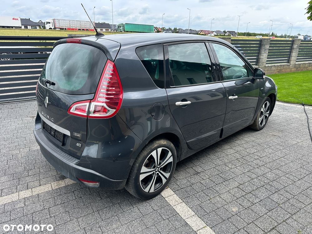 Renault Scenic 1.6dCi Energy Bose Edition - 9