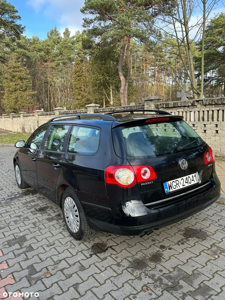 Volkswagen Passat 2.0 TDI Comfortline - 3