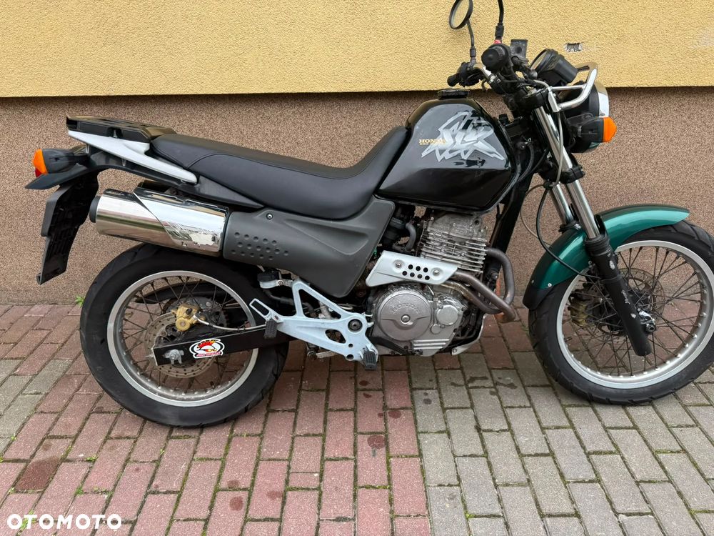 Honda SL - 15