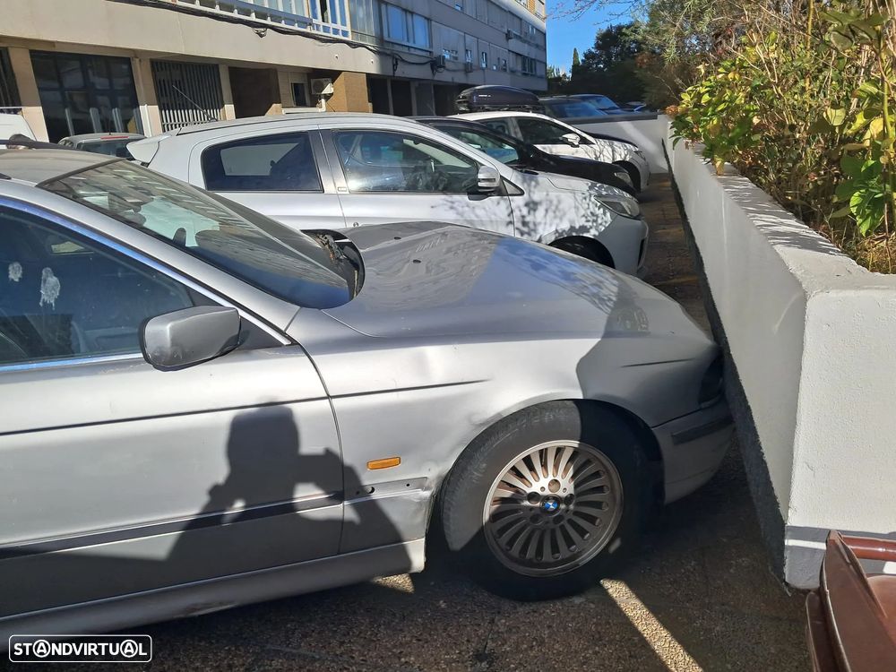 BMW 530 d Touring — photo 2