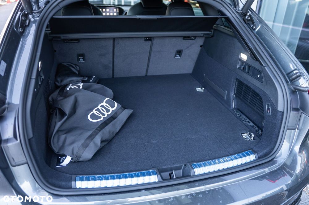Audi A5 Avant - 11