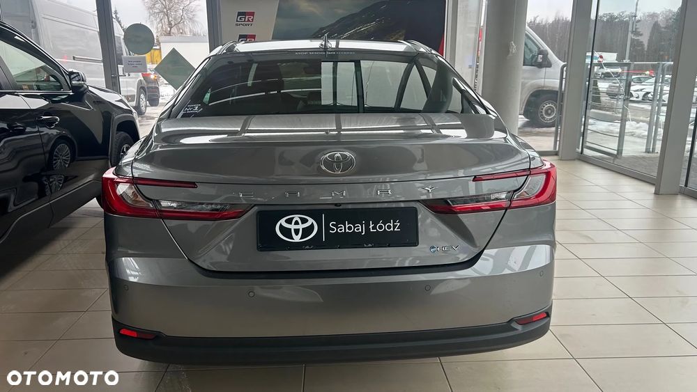 Toyota Camry 2.5 Hybrid Dynamic Force Comfort e-CVT - 4