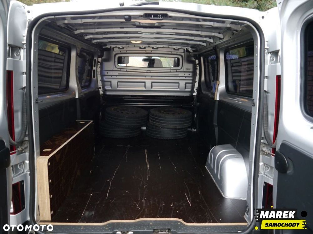 Renault Trafic - 13