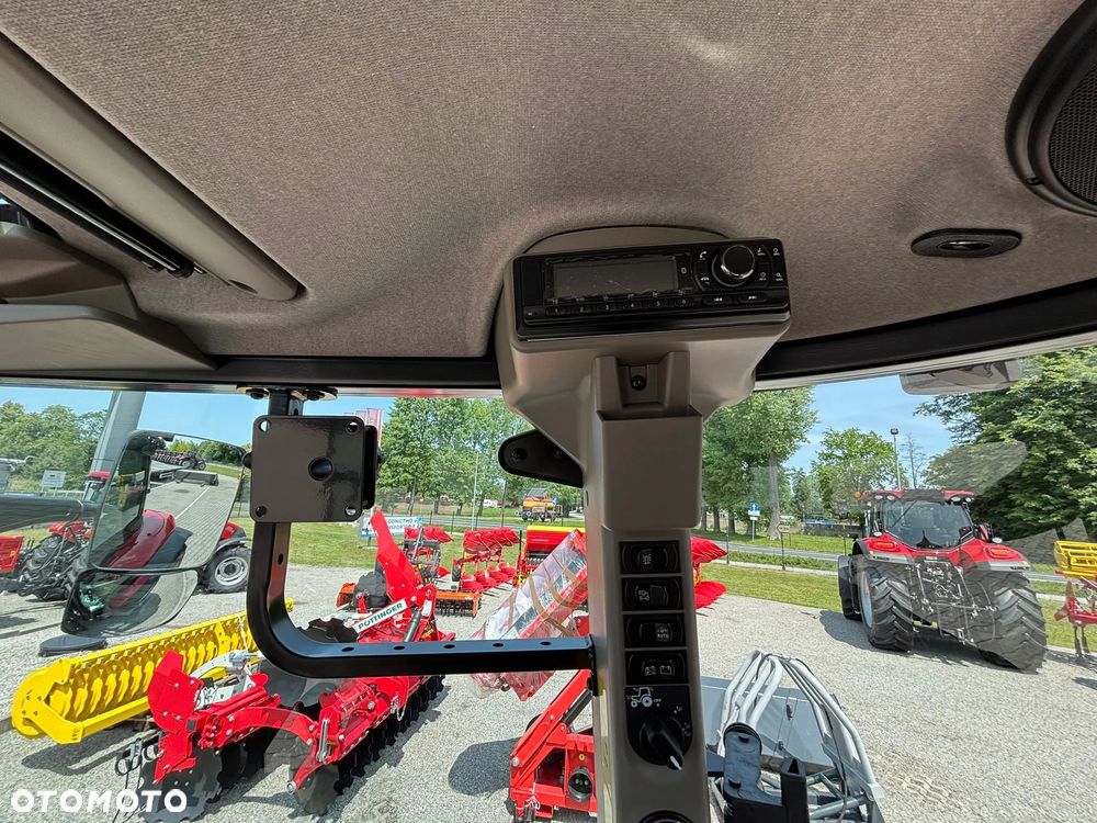 Case IH Farmall C110 - 16