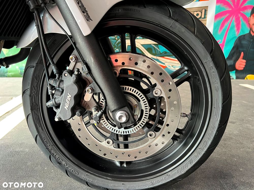 Honda CBF - 7