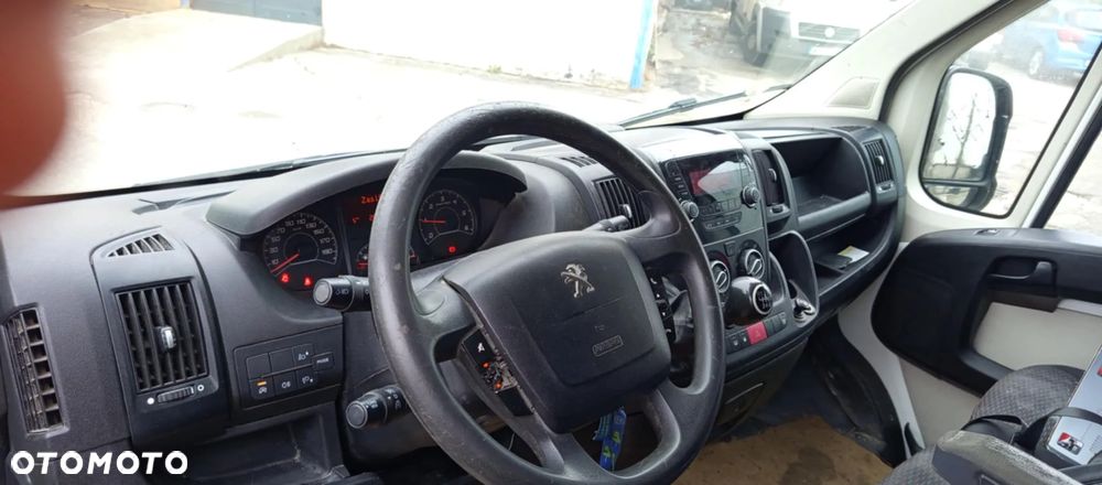 Peugeot BOXER - 3