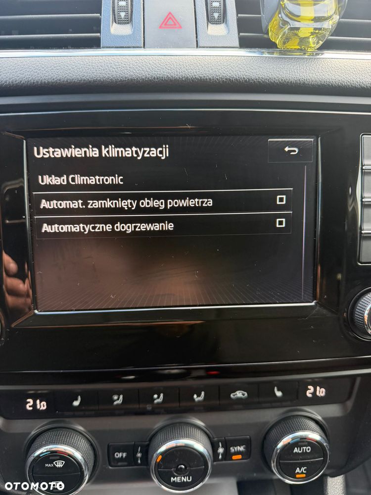 Skoda Octavia 2.0 TDI (Green tec) 4x4 Ambition - 20
