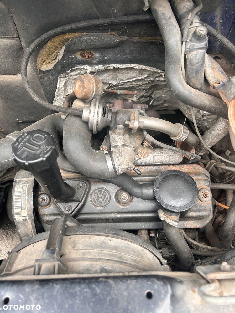 Volkswagen Transporter - 12