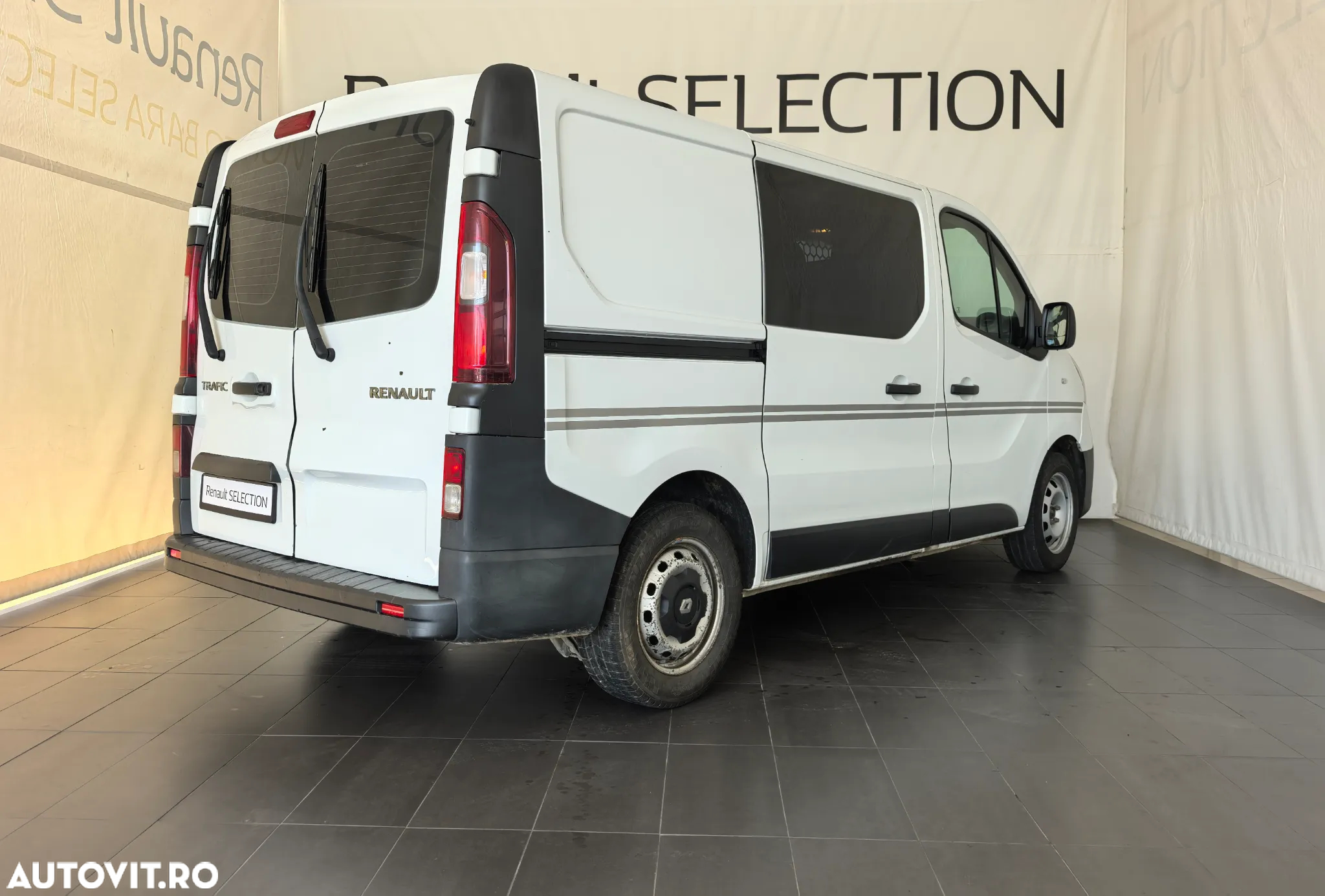 Renault Trafic - 4