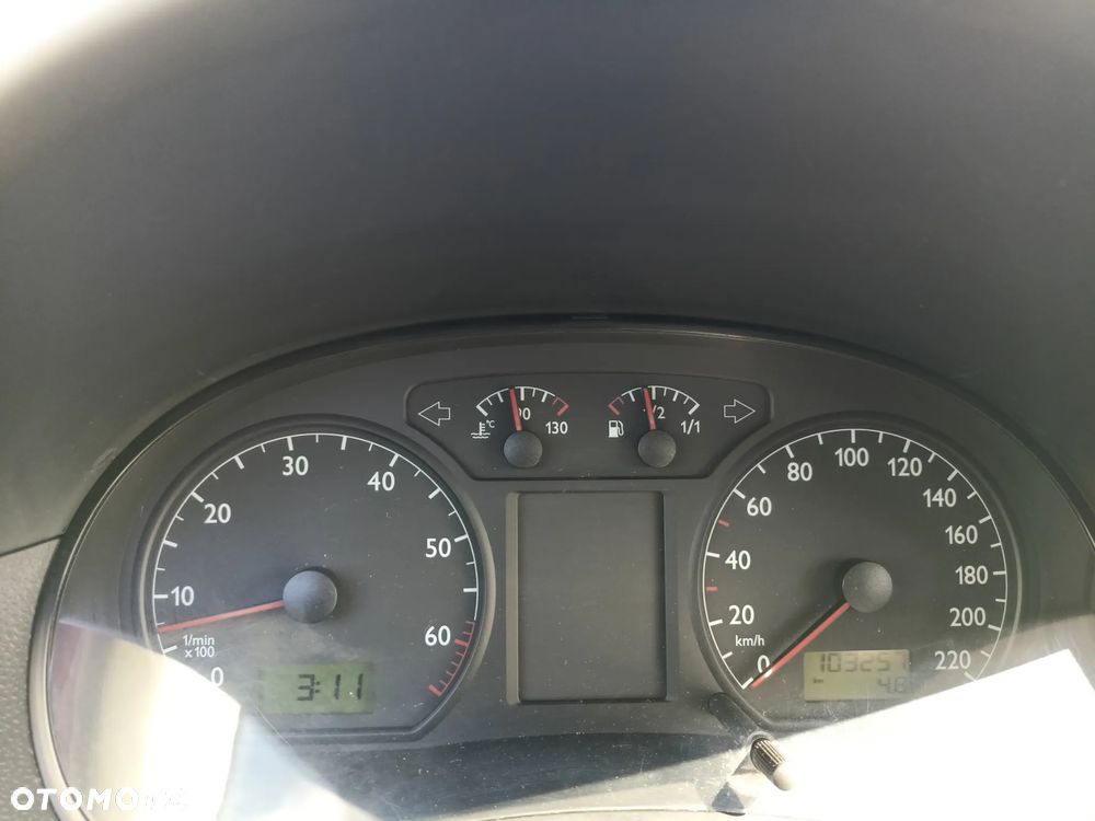 Volkswagen Polo - 17