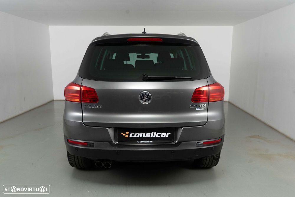VW Tiguan 2.0 TDi Sport BlueMotion - 6