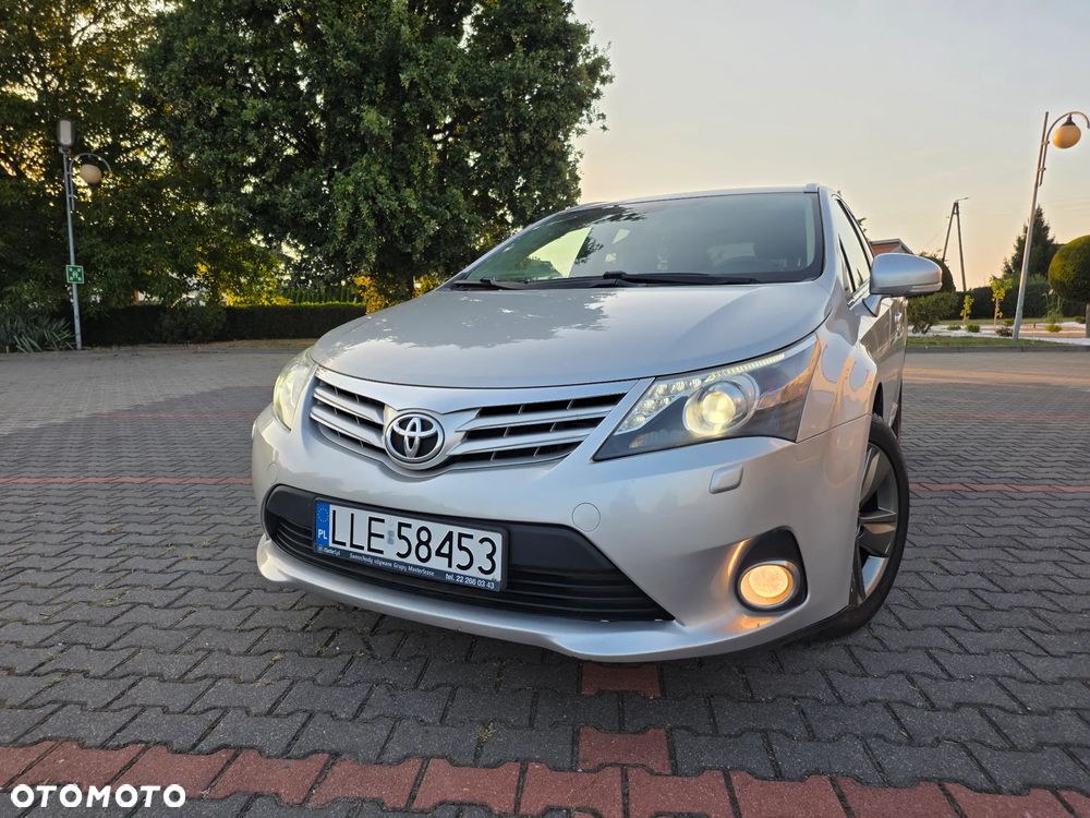 Toyota Avensis 2.0 D-4D Style - 3