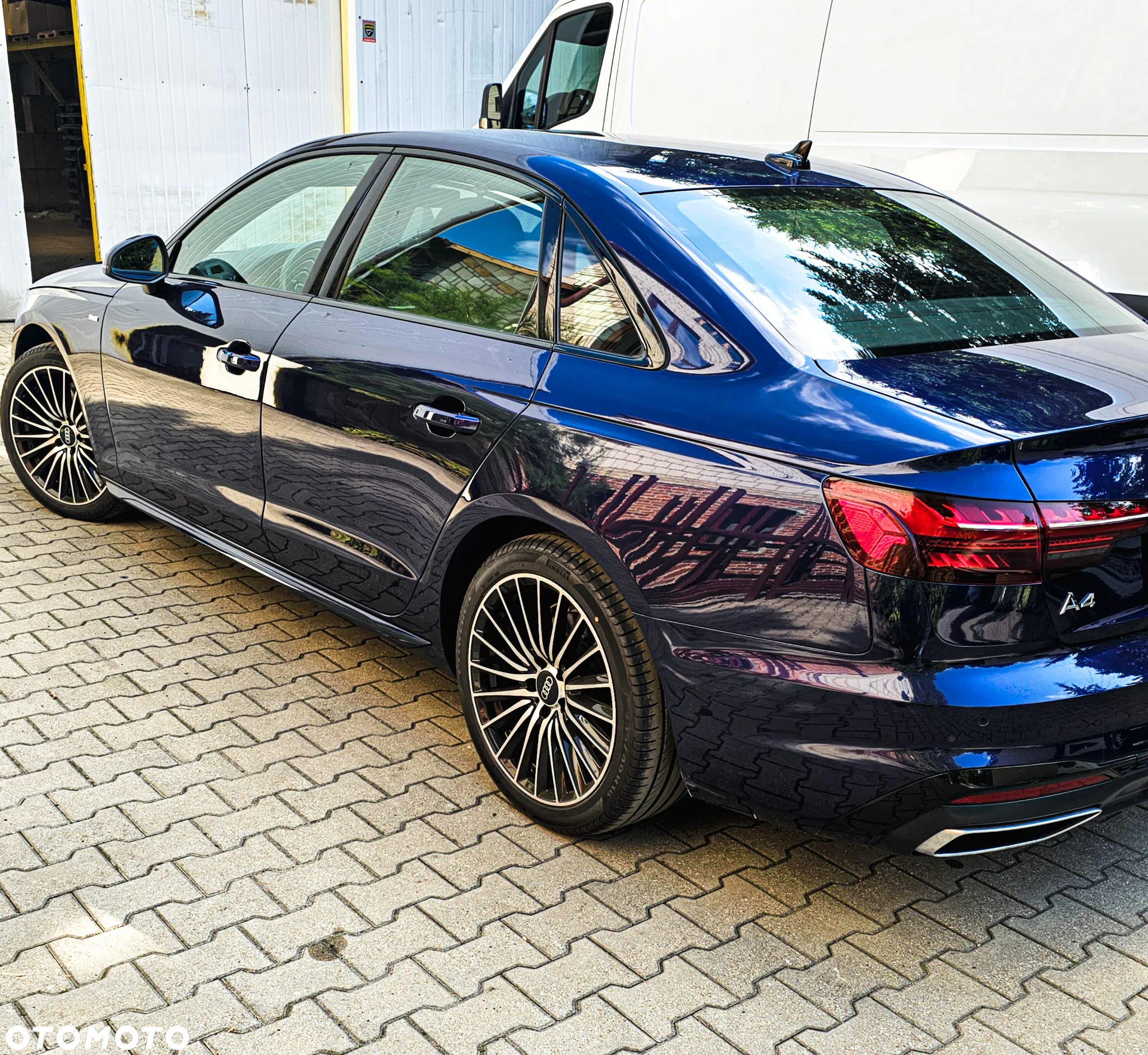 Audi A4 40 TDI quattro S tronic S line - 7