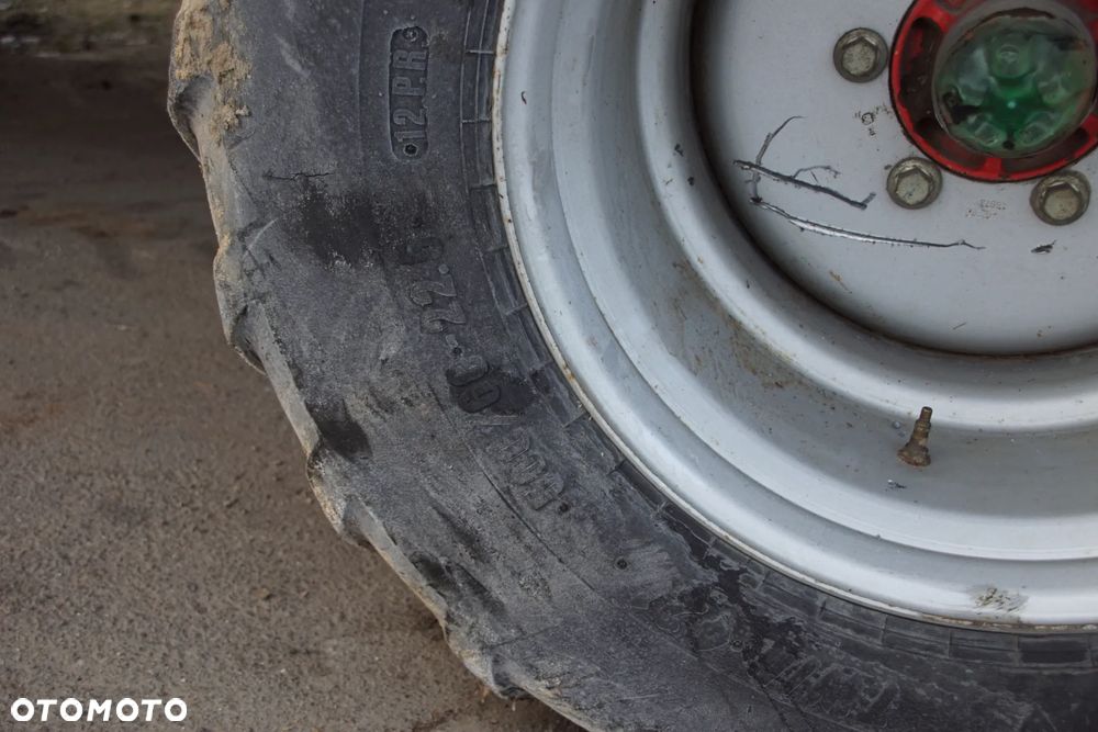 Kombajn na części - Massey Ferguson MF 36 7.6 220 KM 612 DSL 1997R Silnik Skrzynia Kabina Lampa Lusterko Schody Koło Deska Kokpit Sterownik Moduł Czujnik Kierownica Fotel - 35