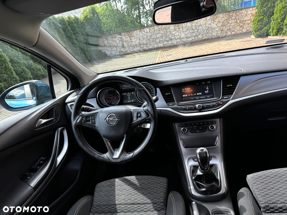 Opel Astra 1.6 CDTI Cosmo - 13