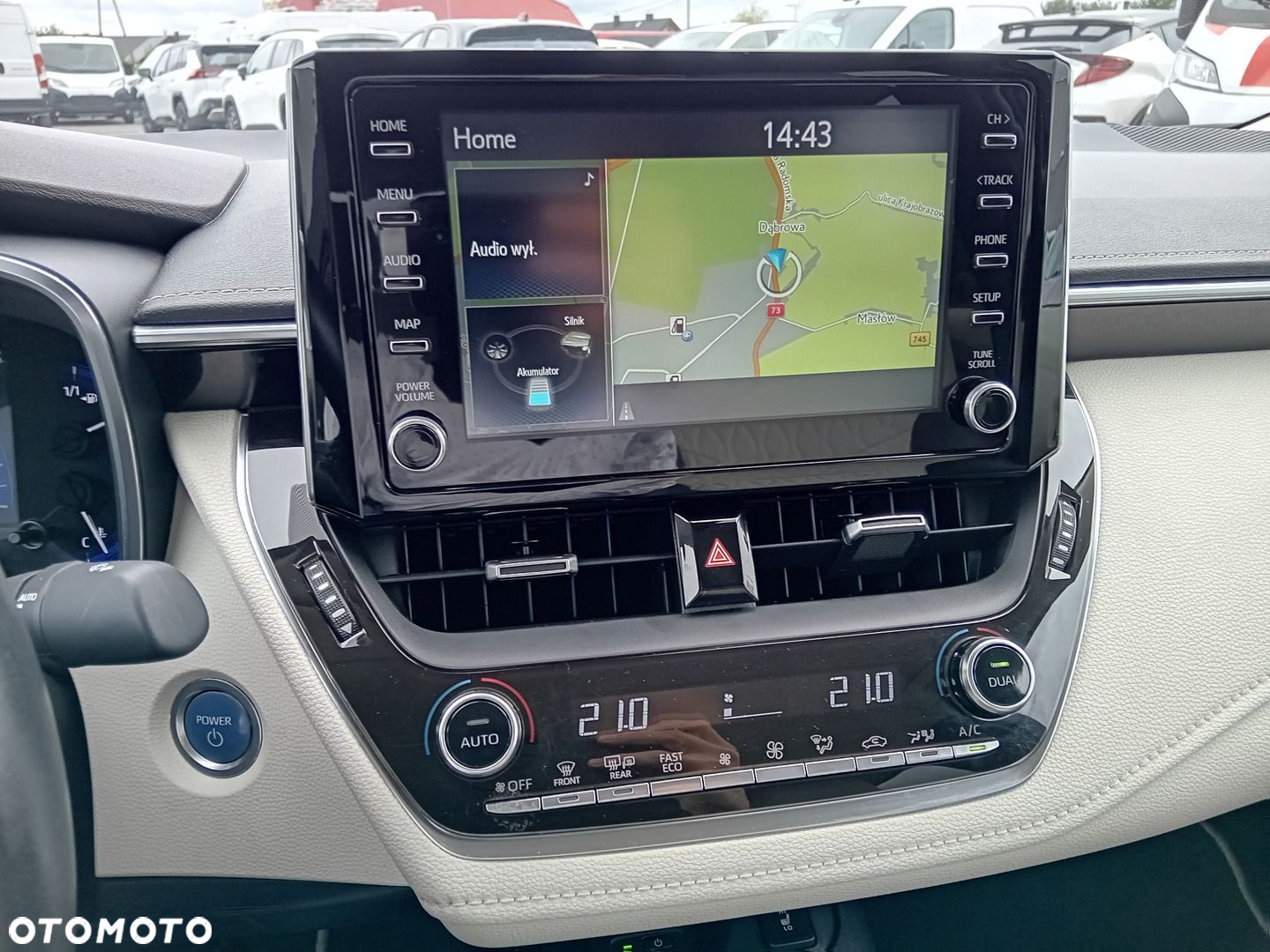 Toyota Corolla 1.8 Hybrid Executive - 15