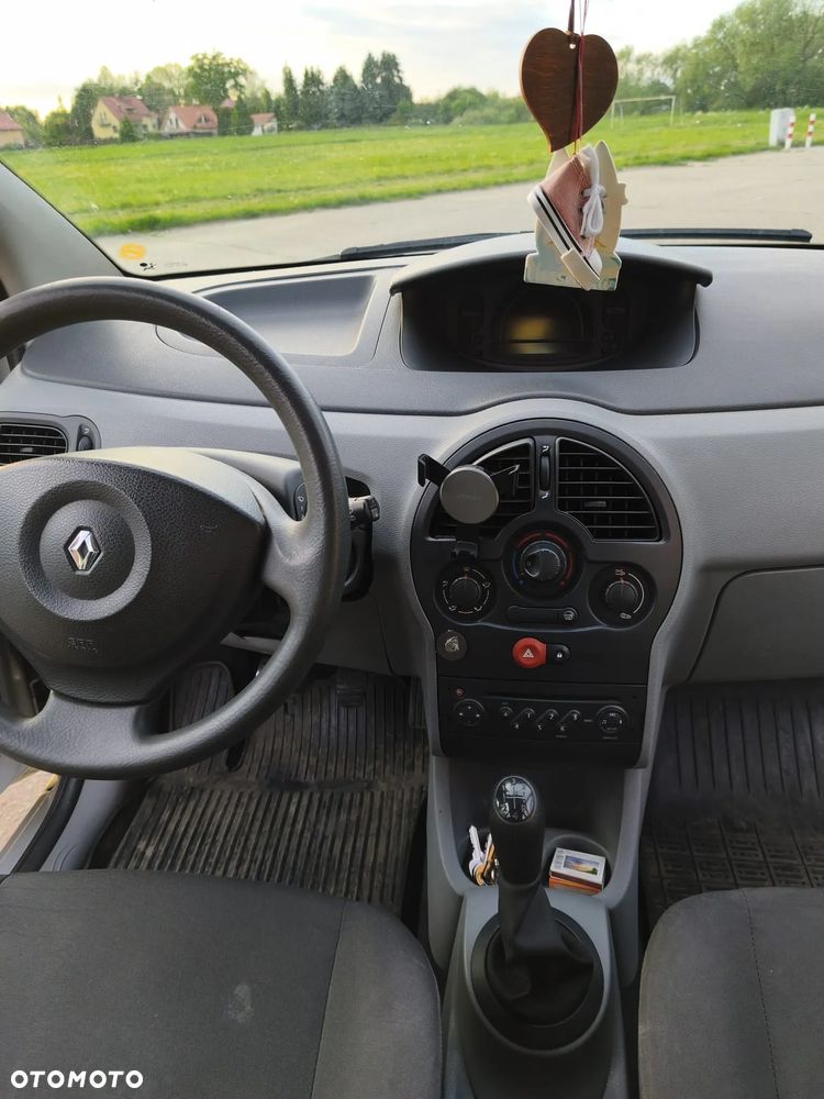 Renault Modus - 12