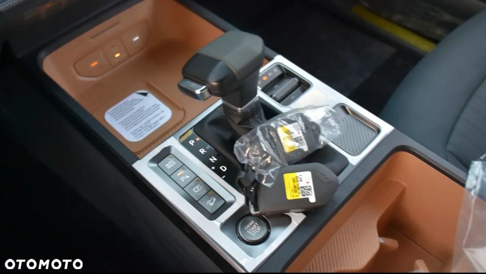 Mitsubishi L200 - 38