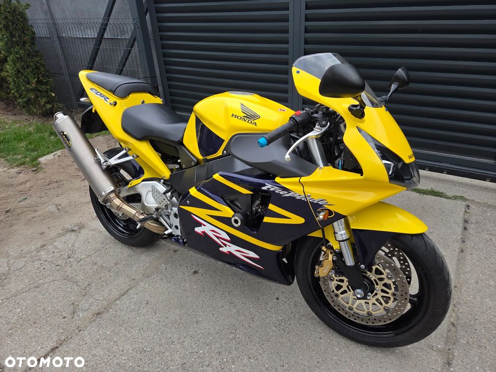 Honda CBR - 1