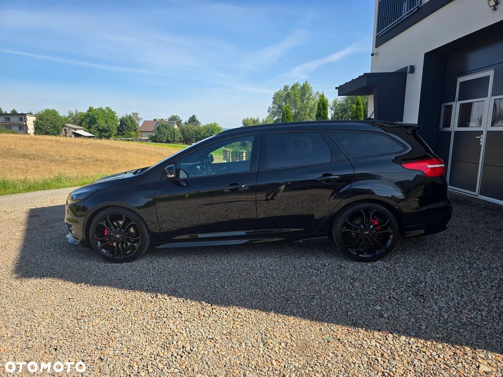 Ford Focus - 3