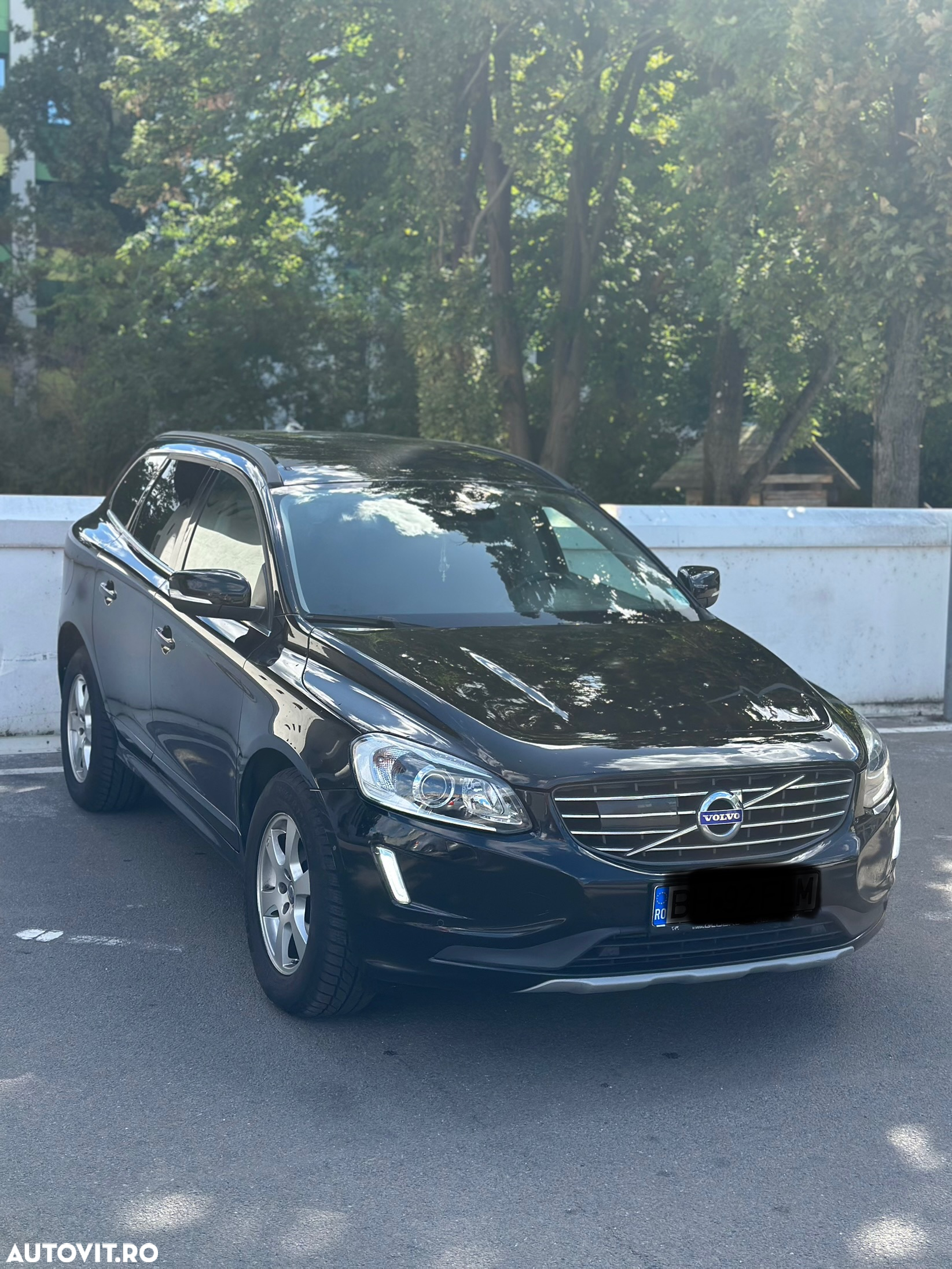 Volvo XC 60 D3 Geartronic Momentum - 3