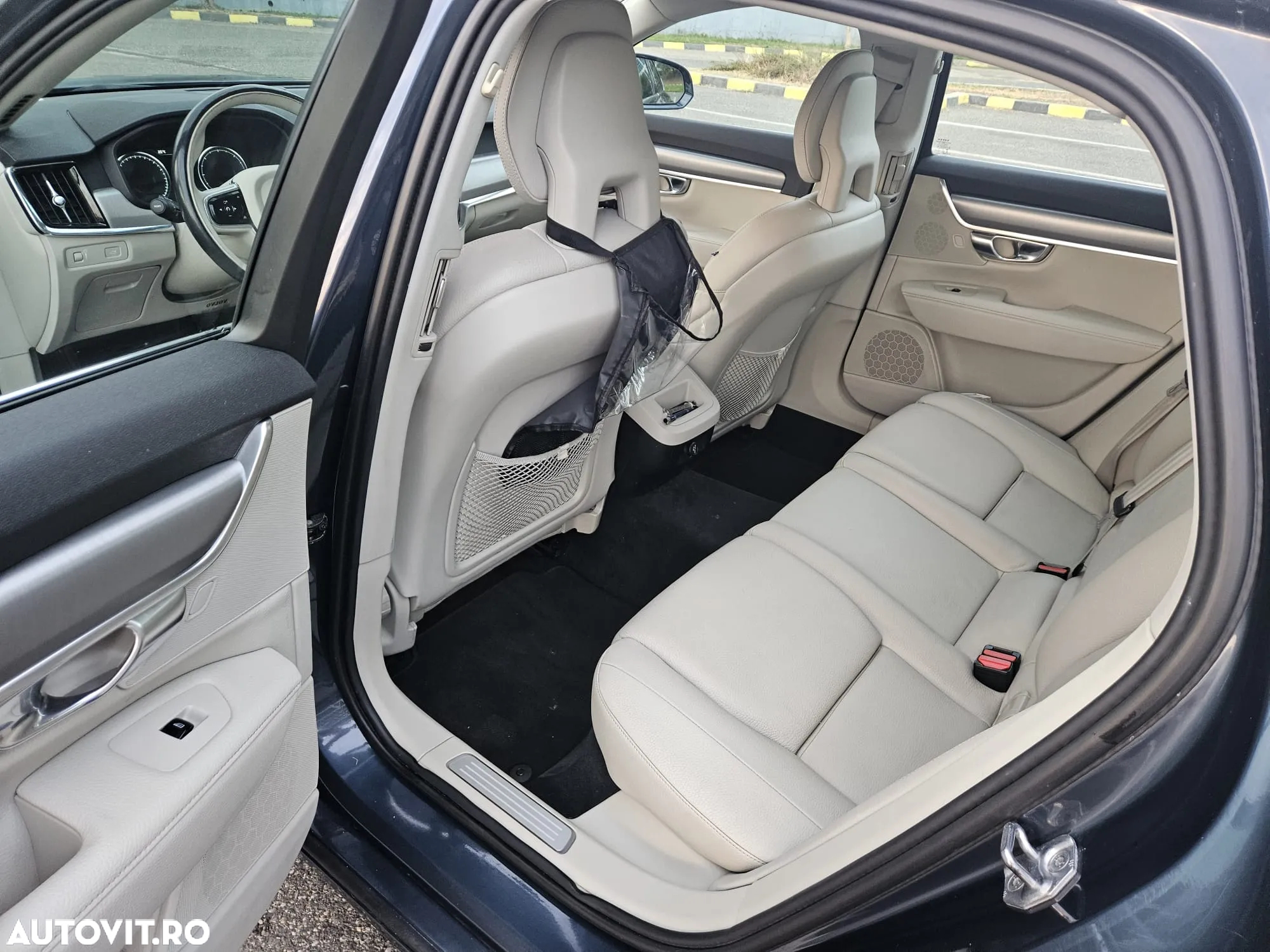 Volvo S90 D3 Geartronic Momentum - 12
