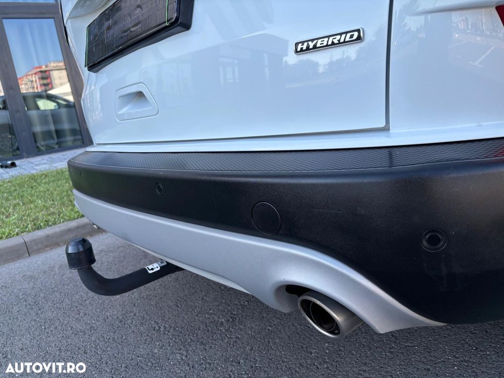 Ford Kuga 2.5 Duratec FHEV TITANIUM - 22
