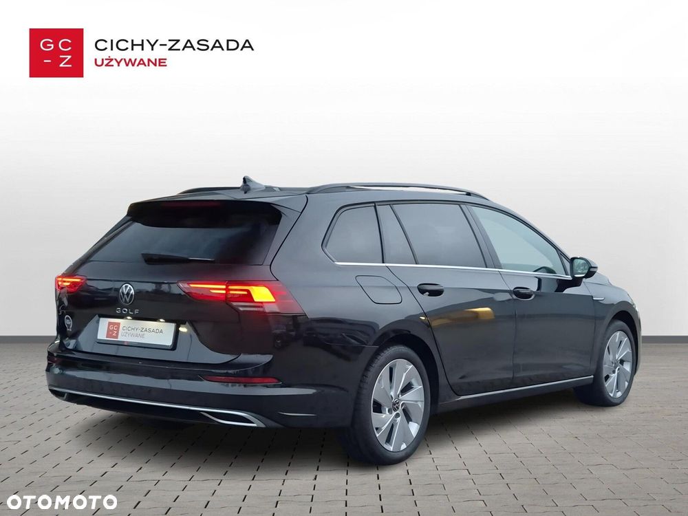 Volkswagen Golf Variant - 5