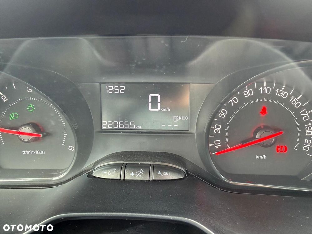 Peugeot 208 1.4 HDi Active - 20