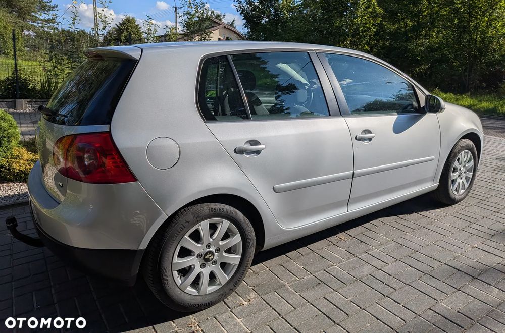 Volkswagen Golf 1.6 Comfortline - 7