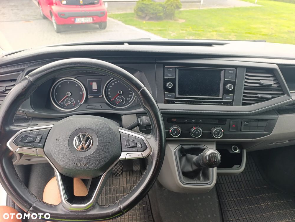 Volkswagen Transporter - 10