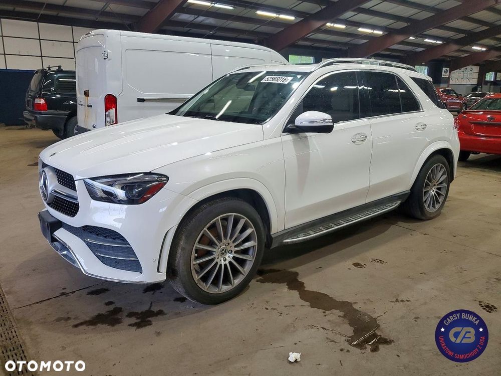Mercedes-Benz GLE - 12