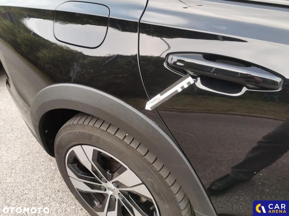 Volvo V60 Cross Country - 28