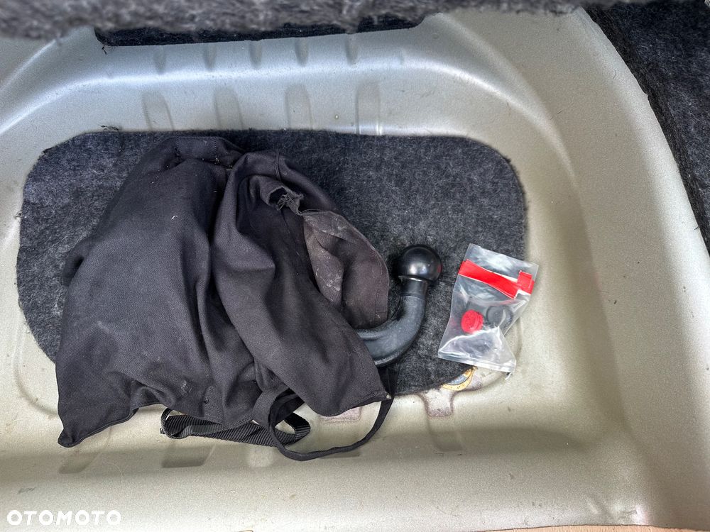Opel Astra 1.4 Turbo Start/Stop Business - 25