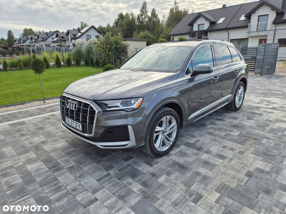 Audi Q7 - 1