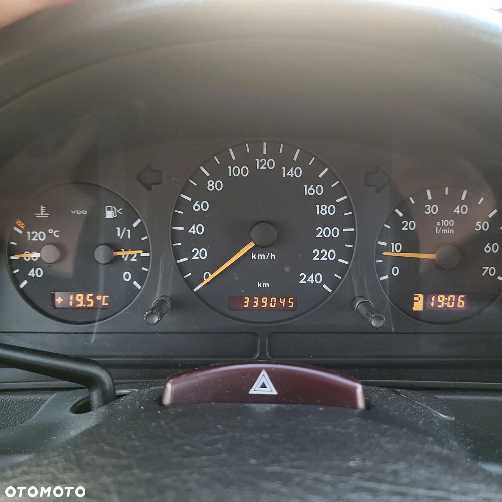 Mercedes-Benz ML 320 - 14