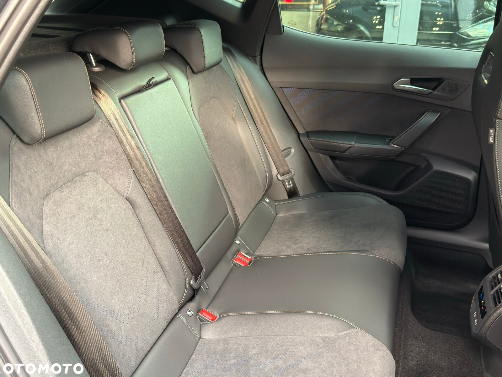Cupra Formentor 1.5 eTSI mHEV DSG - 21