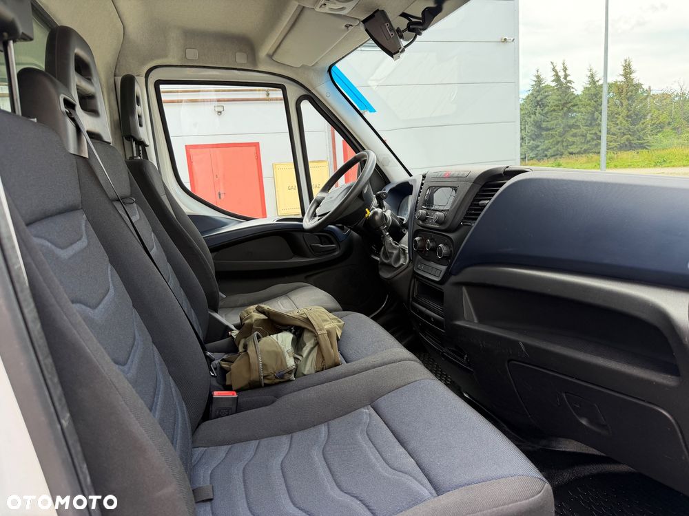 Iveco DAILY 35S14 - 19