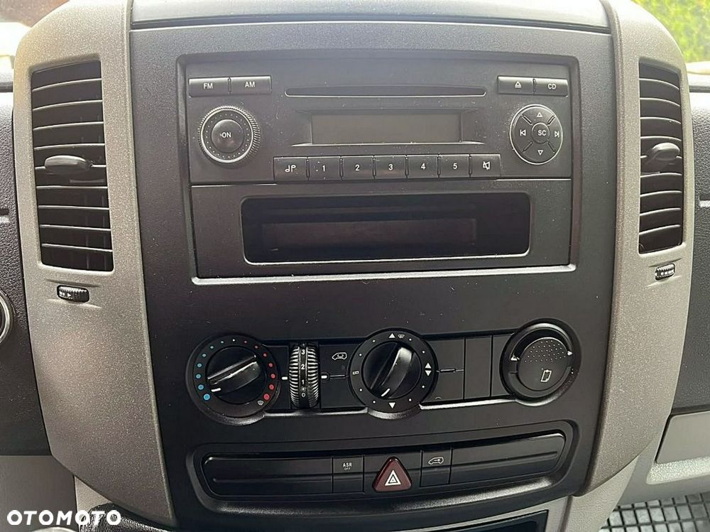 Volkswagen Crafter - 15