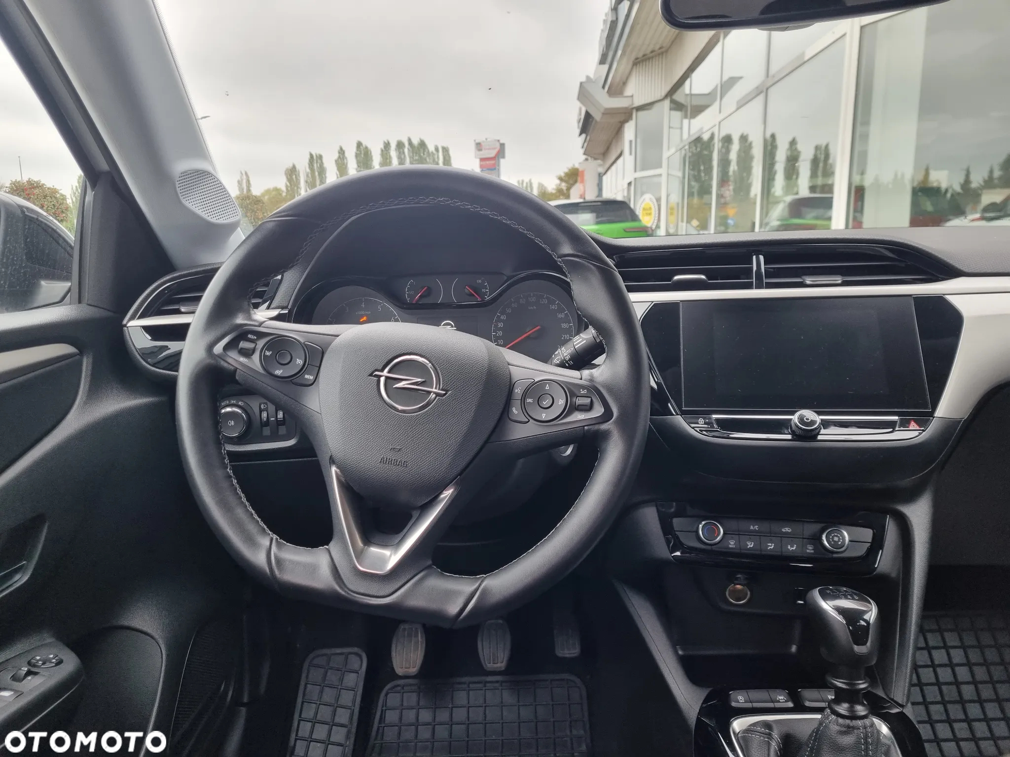 Opel Corsa 1.2 Edition S&S - 10
