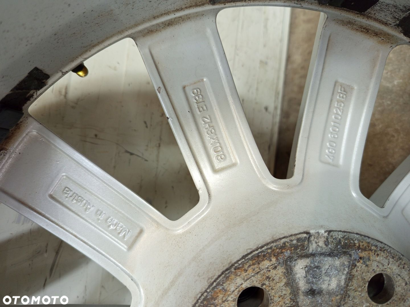 FELGA ALUMINIOWA AUDI A6 C7 4G0601025BF 8J 18 ET39 5x112 - 6