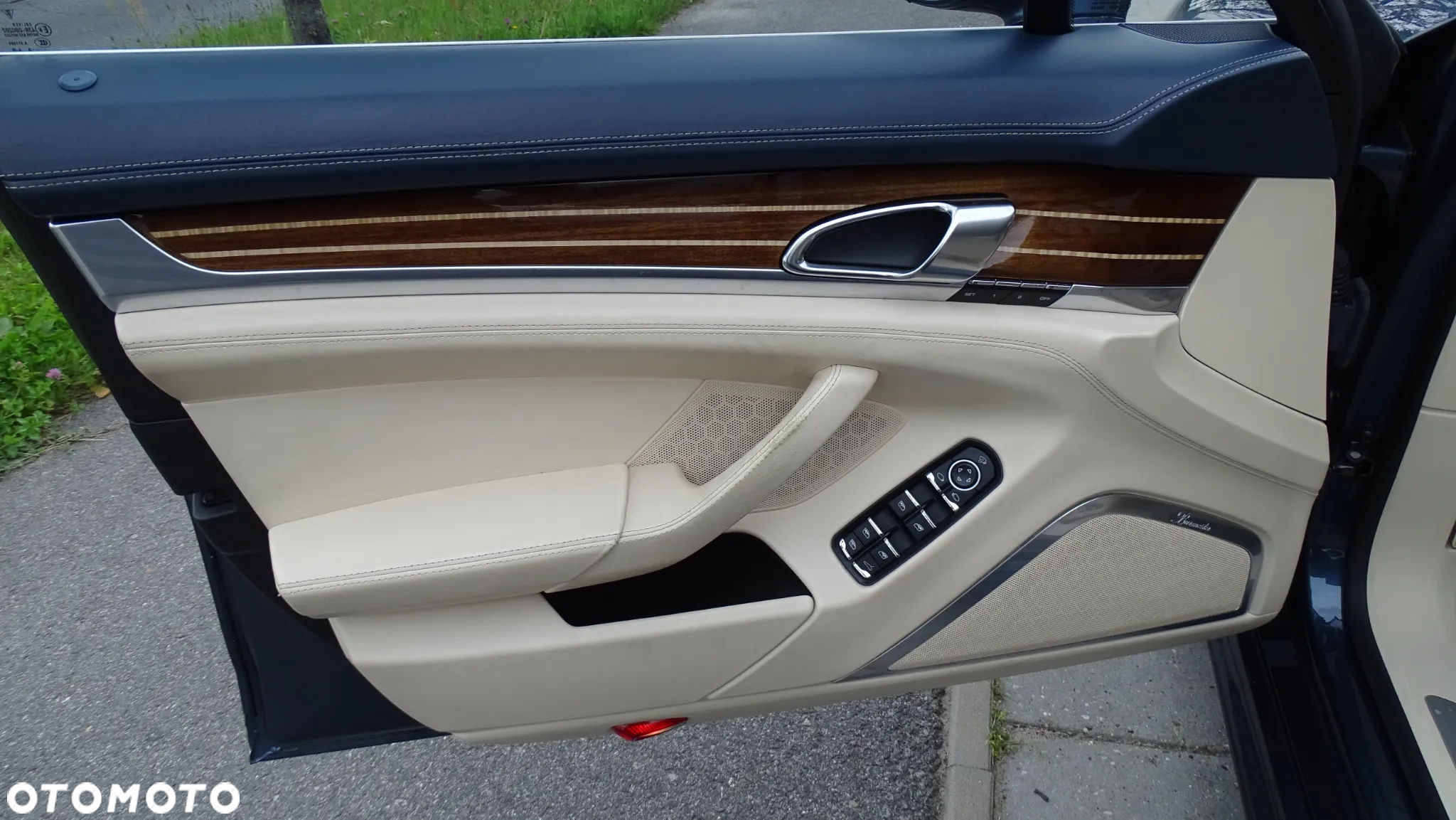 Porsche Panamera Turbo - 28