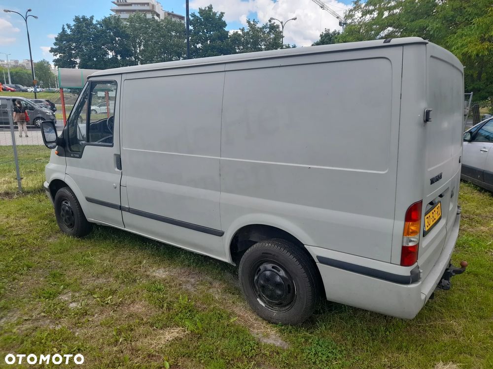 Ford Transit - 8