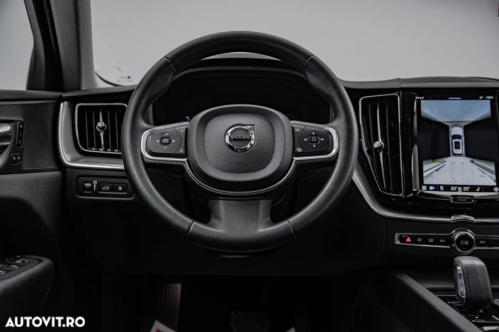 Volvo XC 60 T8 AWD Recharge Plus Bright - 36