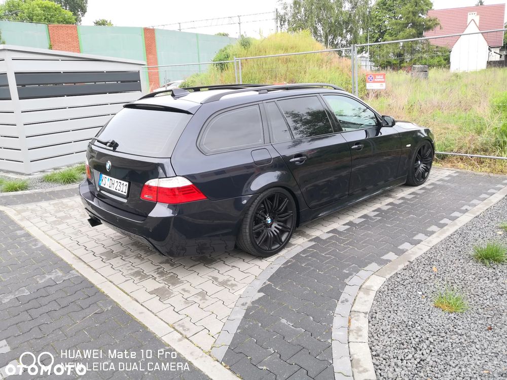 BMW Seria 5 530d Sport-Aut - 32