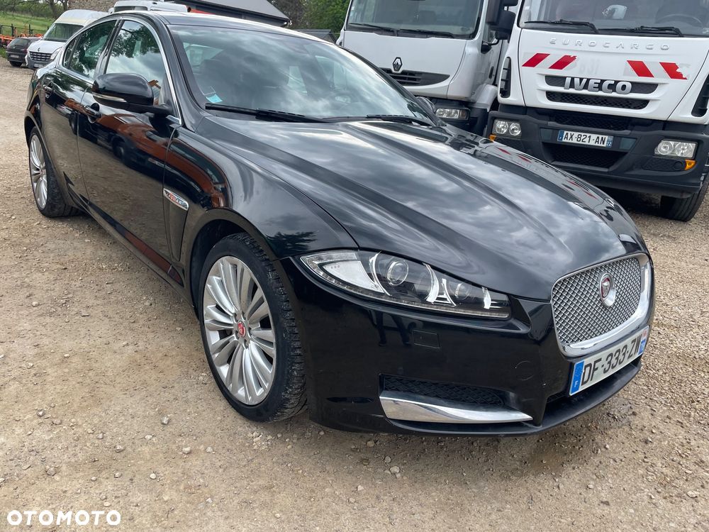 Jaguar XF - 23