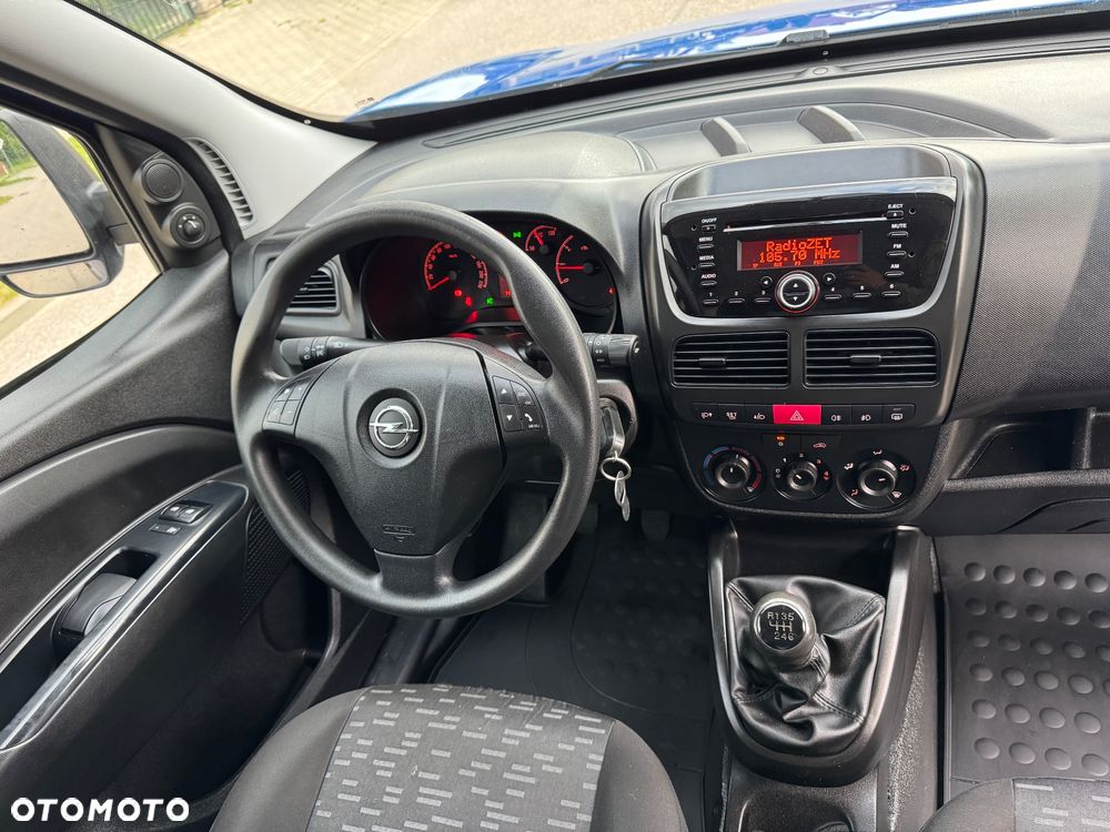 Opel Combo - 8